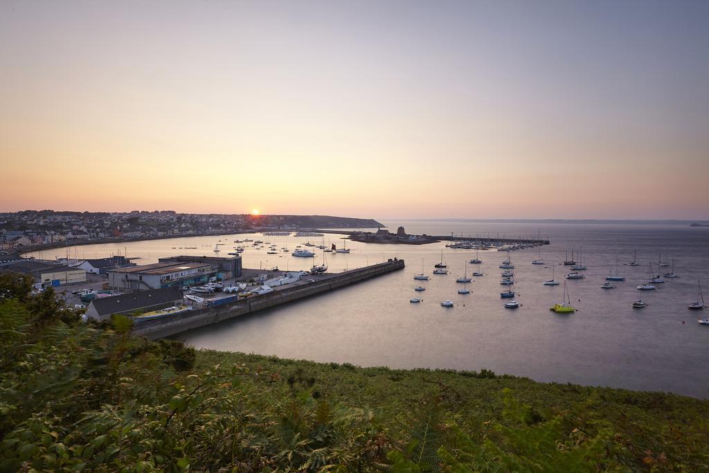 Village Vacances De Pen-Hir Camaret-sur-Mer Esterno foto